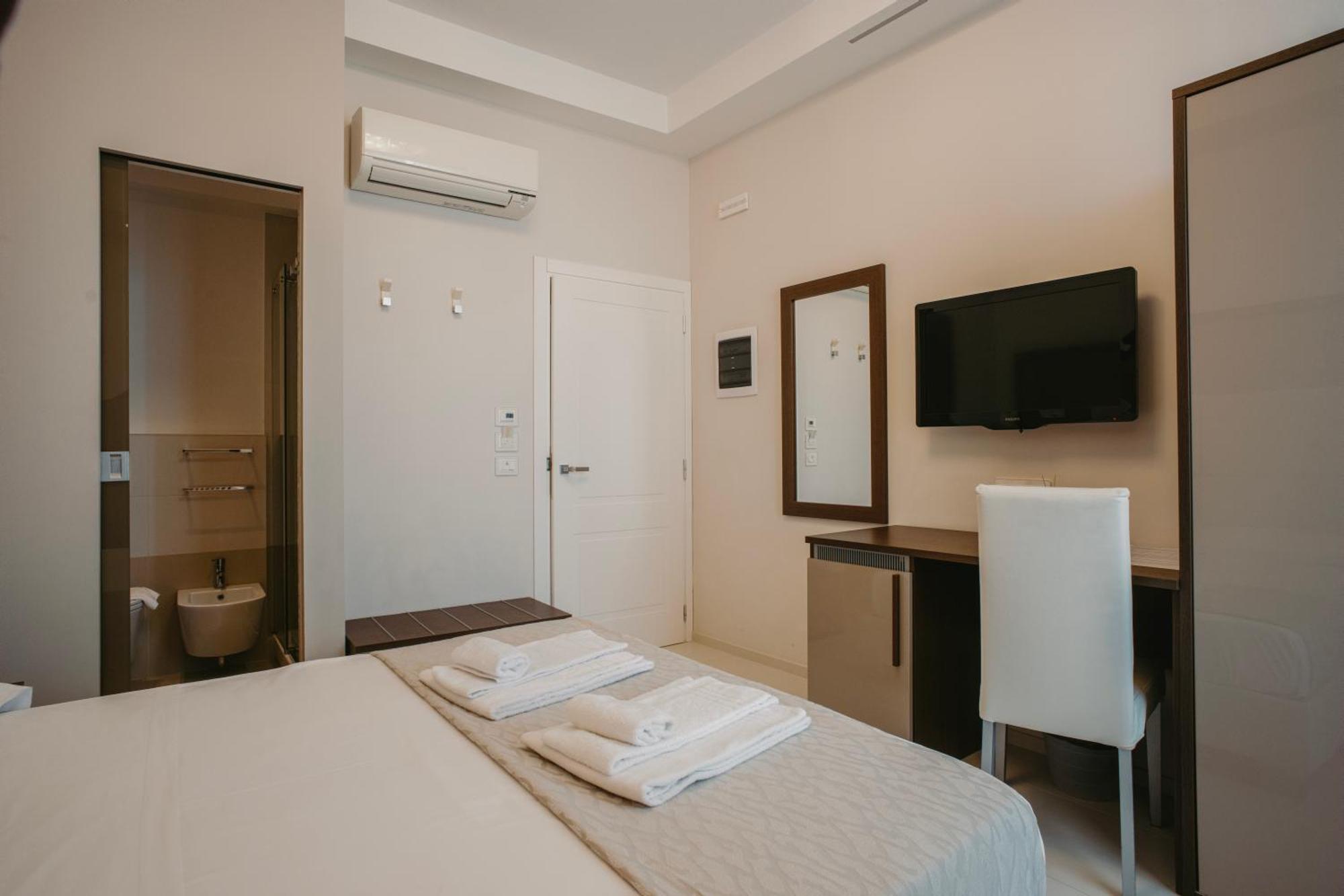 Hotel Baia Marina Cupra Marittima Bagian luar foto