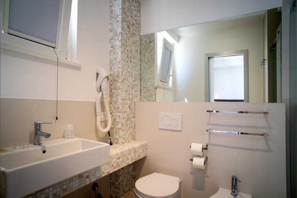 Hotel Baia Marina Cupra Marittima Bagian luar foto