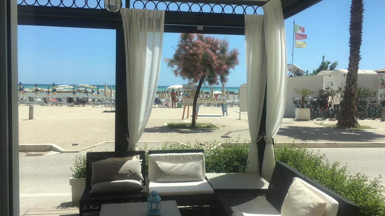 Hotel Baia Marina Cupra Marittima Bagian luar foto